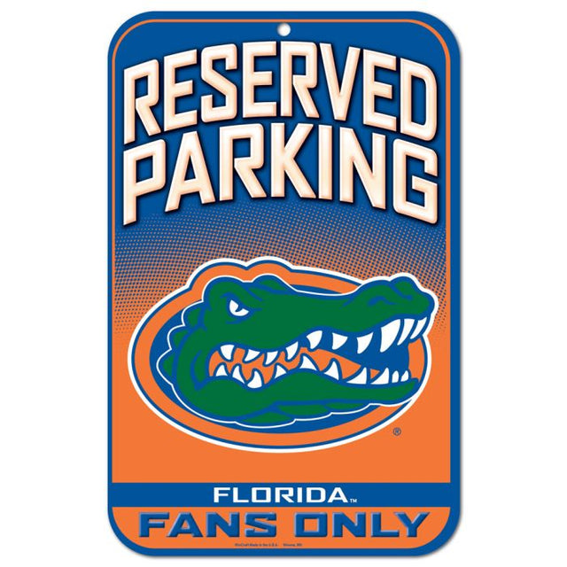 Letrero de plástico de estacionamiento reservado de Florida Gators de 11" x 17"