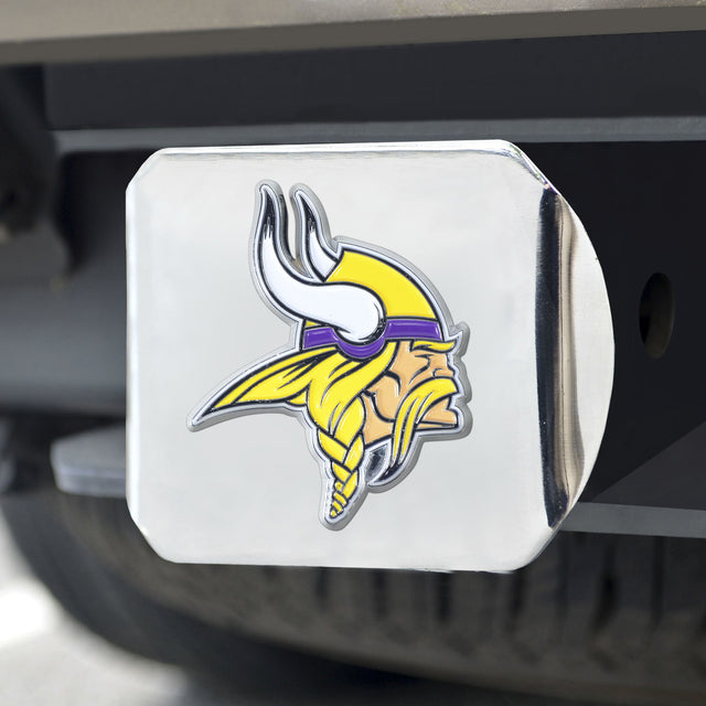 Emblema de color de la cubierta del enganche de los Minnesota Vikings en cromo
