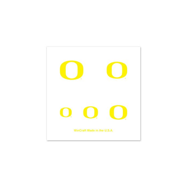 Tatuajes en las uñas de los Oregon Ducks