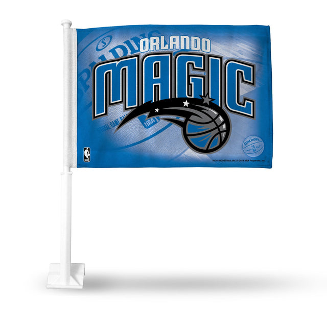Coche con la bandera del Orlando Magic