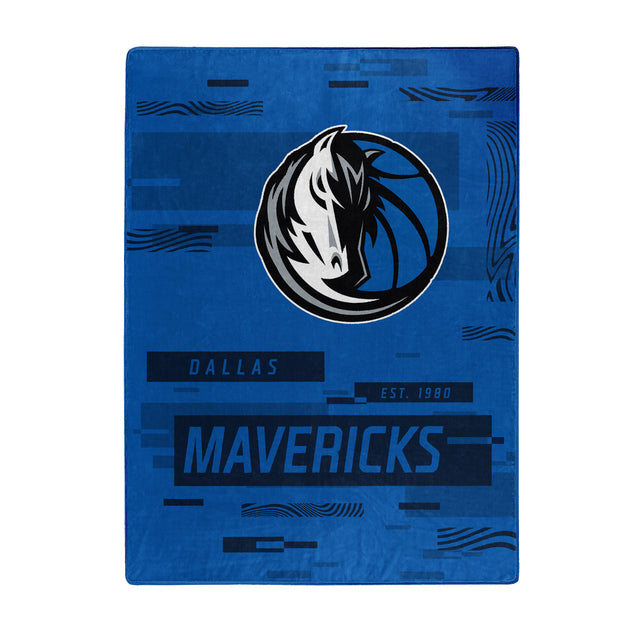 Manta de los Dallas Mavericks de 60 x 80 pulgadas con diseño digitalizado de Raschel