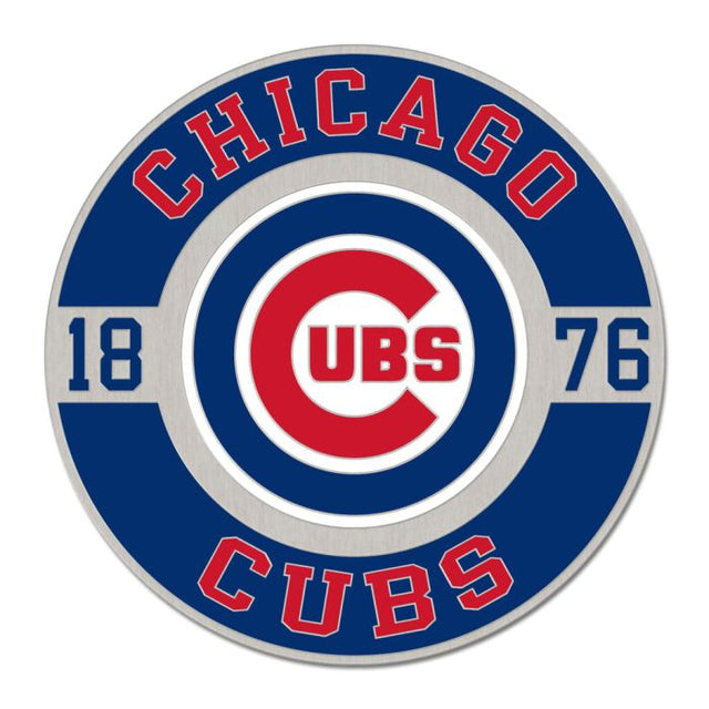 Tarjeta de joyería con pin esmaltado de colección CIRCLE ESTABLISHED de los Chicago Cubs