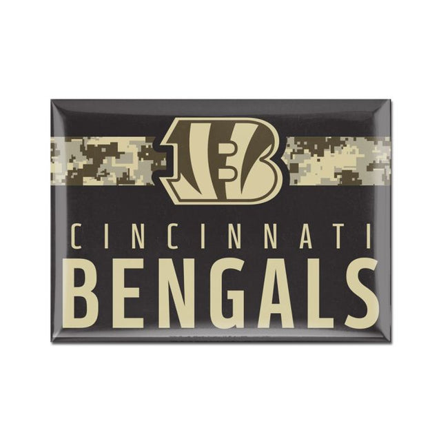 Imán de metal estándar de Cincinnati Bengals de 2,5" x 3,5"