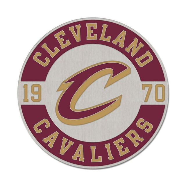 Cleveland Cavaliers round est Collector Enamel Pin Jewelry Card