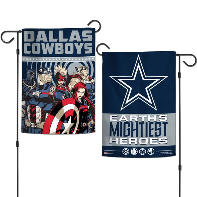 Banderas de jardín de Marvel de los Dallas Cowboys/Marvel (C) 2022, de 2 lados, 12,5" x 18"