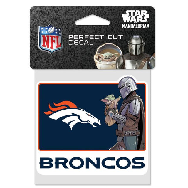 Calcomanía de color de corte perfecto de los Denver Broncos/Star Wars Mandalorian de 4" x 4"