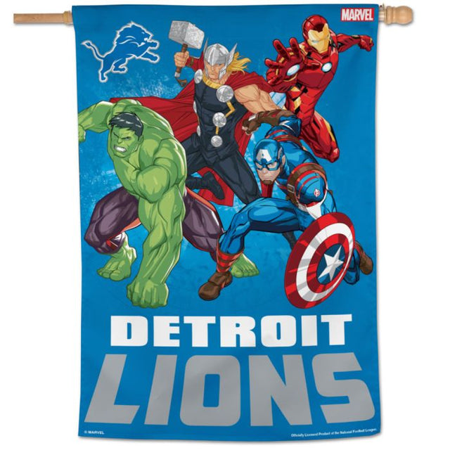 Bandera vertical de Marvel de Detroit Lions/Marvel (C) 2021 de 28" x 40"