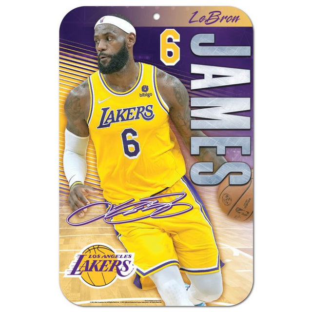 Letrero de plástico de Los Angeles Lakers de 11" x 17" de LeBron James
