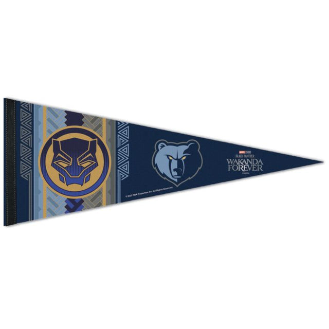 Memphis Grizzlies / Marvel (C) Banderín premium MARVEL 2022 de 12" x 30"