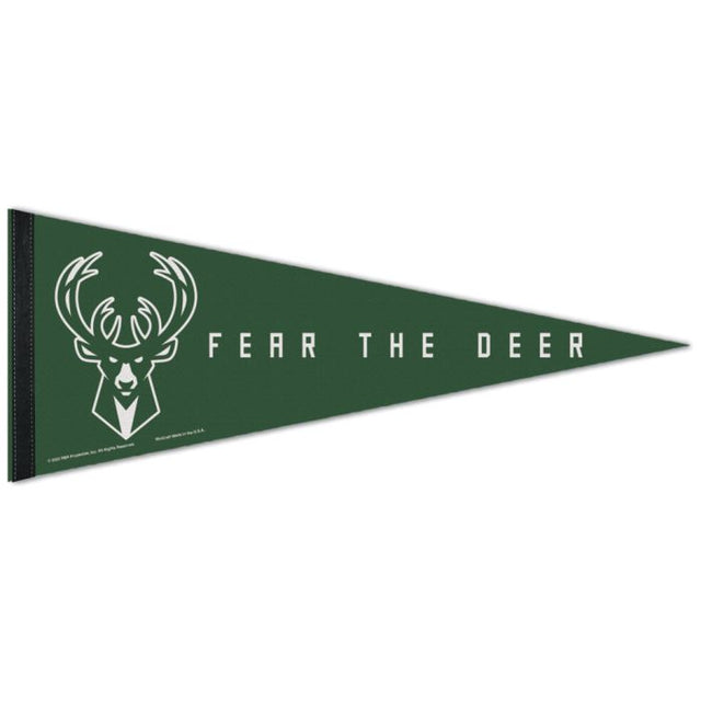 Banderín premium de los Milwaukee Bucks de 12" x 30"