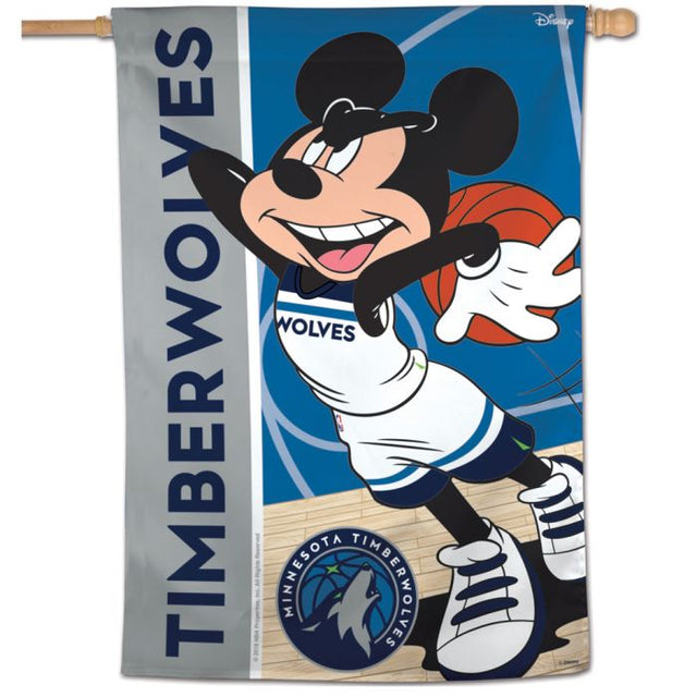 Bandera vertical de Minnesota Timberwolves/Disney de 71 x 101 cm