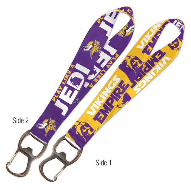 Abridor de botellas con llavero de Yoda y Vader de Star Wars de Minnesota Vikings