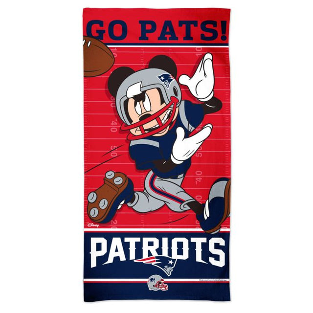 Toalla de playa Spectra de Mickey Mouse de Disney y los New England Patriots, 30" x 60"