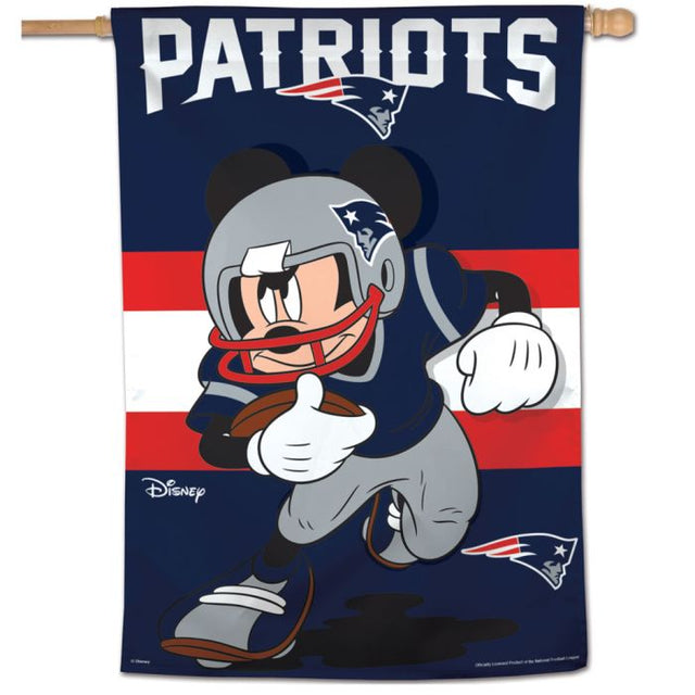 Bandera vertical de los New England Patriots / Disney Mickey Mouse de 28" x 40"