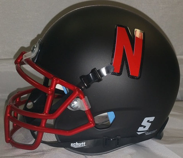 Casco Schutt Mini de los Nebraska Cornhuskers (versión alternativa 2015)