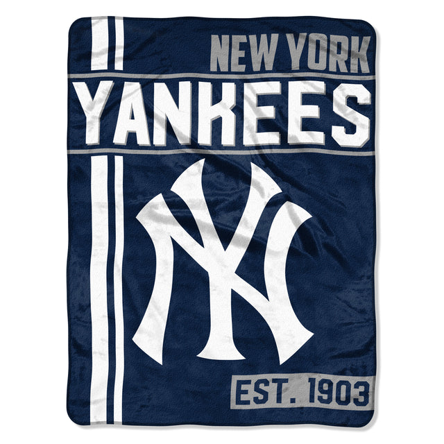 Manta de los Yankees de Nueva York de 46 x 60 pulgadas con diseño micro Raschel Walk Off