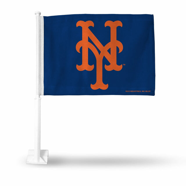 Coche con la bandera de los Mets de Nueva York