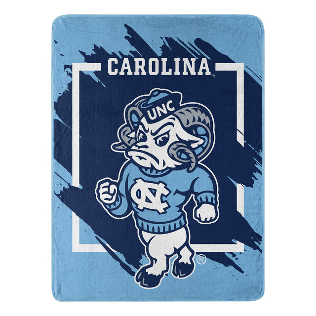 Manta North Carolina Tar Heels 46x60 Micro Raschel Diseño dimensional Enrollado