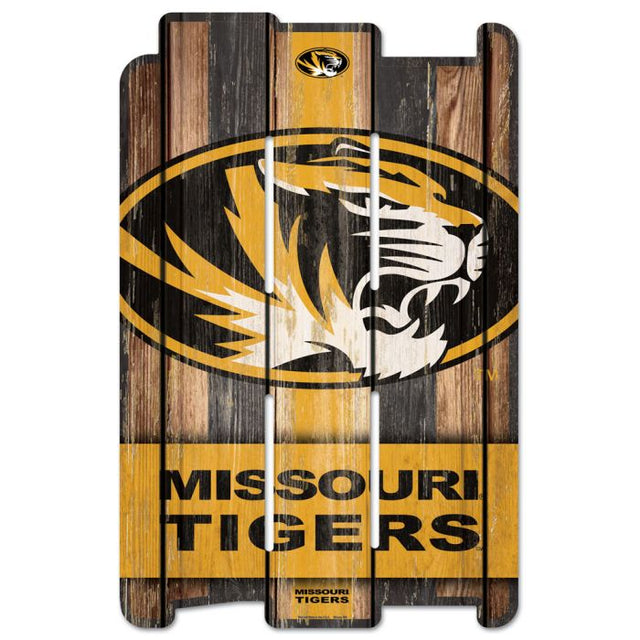 Letrero de madera para cerca de los Missouri Tigers