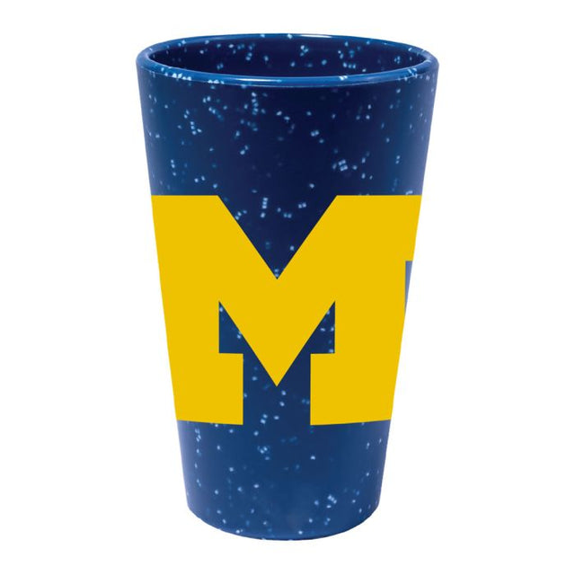 Vaso de pinta de silicona de 16 oz de los Wolverines de Michigan