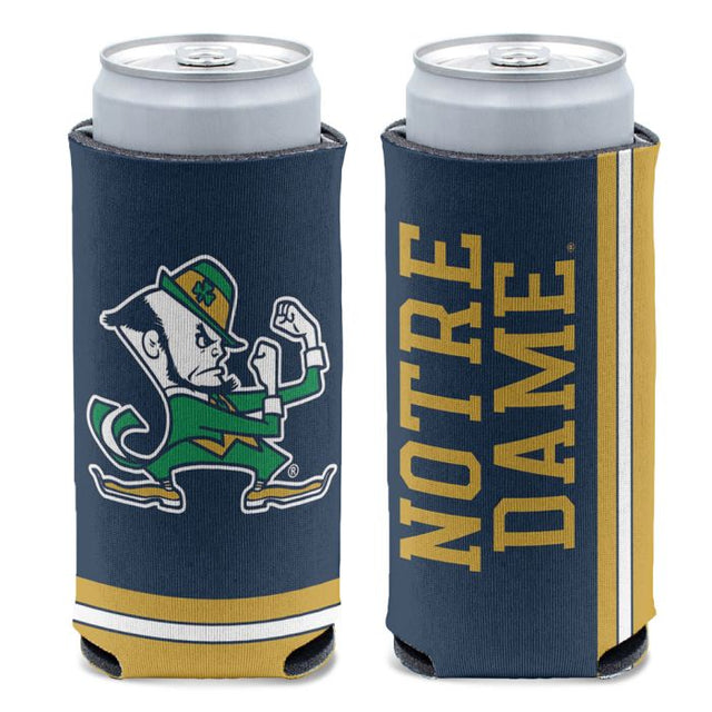 Enfriador de lata delgado de 12 oz con diseño de Notre Dame Fighting Irish LEPRECHAUN