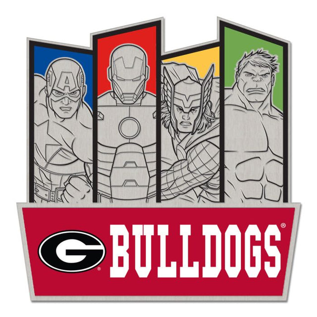 Tarjeta de joyería con pin de colección de Marvel de Georgia Bulldogs/Marvel (C) 2021