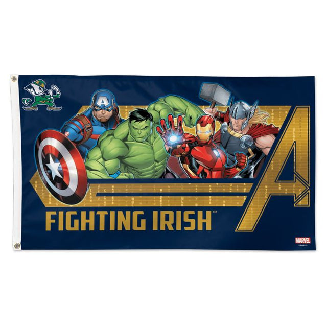 Bandera de Marvel de Notre Dame Fighting Irish / Marvel (C) 2021 - Deluxe 3' X 5'