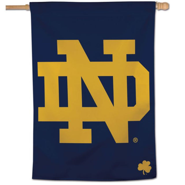 Bandera vertical de Notre Dame Fighting Irish de 28" x 40"