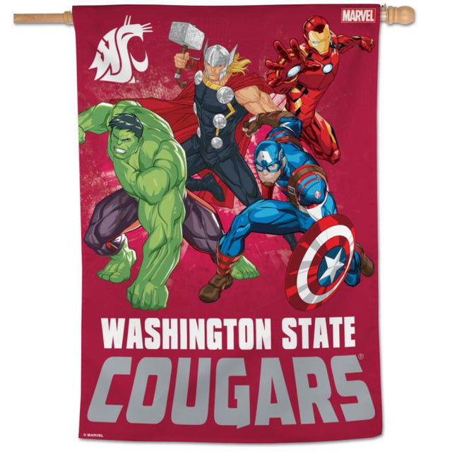 Washington State Cougars / Marvel (C) Bandera vertical Marvel 2021 de 28" x 40"