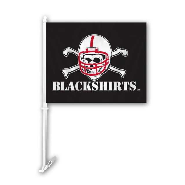 Diseño de camisetas negras con estilo de automóvil con la bandera de los Nebraska Cornhuskers