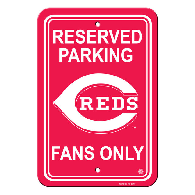 Cartel de los Cincinnati Reds de plástico de 12 x 18 pulgadas con diseño de estacionamiento reservado