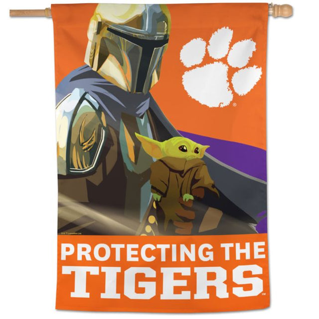 Bandera vertical de Clemson Tigers / Star Wars MANDALORIAN de 28" x 40"