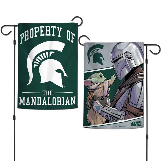 Banderas de jardín de Michigan State Spartans / Star Wars MANDALORIAN de 2 lados, 12,5" x 18"