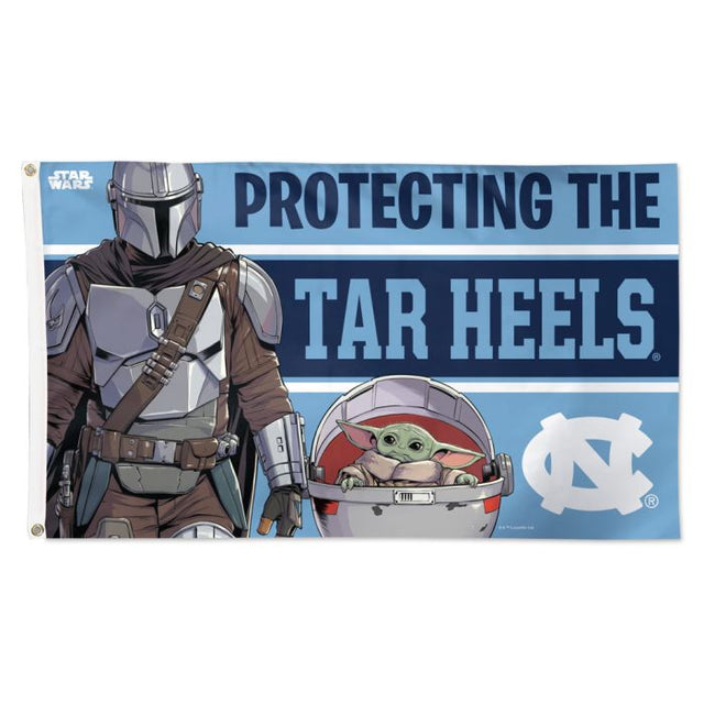 Bandera de los Tar Heels de Carolina del Norte y del Mandaloriano de Star Wars: Deluxe, 3 x 5 pies