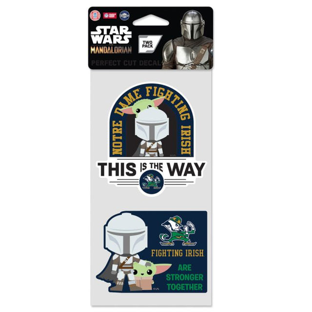 Juego de dos calcomanías de corte perfecto de Notre Dame Fighting Irish / Star Wars MANDALORIAN de 4" x 4"