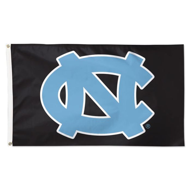 Bandera negra de los Tar Heels de Carolina del Norte en color alternativo 2 - Deluxe 3' X 5'