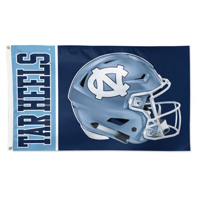 Bandera de lujo con el casco de los Tar Heels de Carolina del Norte, 3 x 5 pies