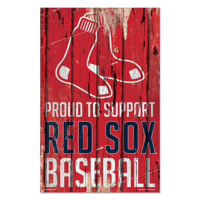 Letrero de madera de 11 x 17 de los Boston Red Sox con el mensaje "Orgulloso de apoyar el diseño"