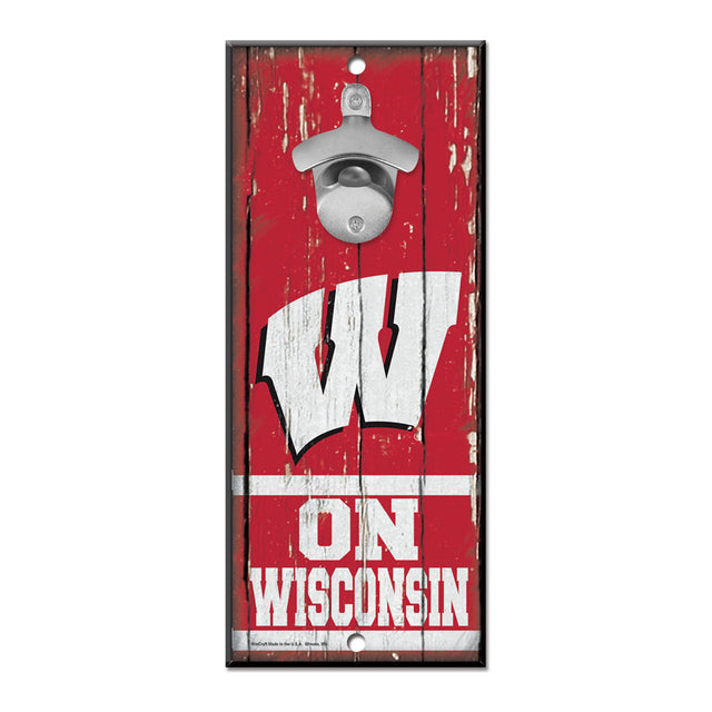 Abridor de botellas de madera de 5 x 11 con letrero de Wisconsin Badgers