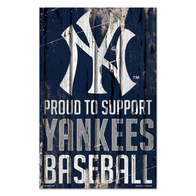 Cartel de madera de 11 x 17 de los Yankees de Nueva York Orgullosos de apoyar el diseño