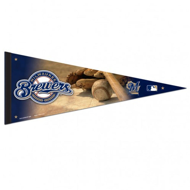 Banderín de los Milwaukee Brewers de 12 x 30, estilo premium, diseño de pelota y guante