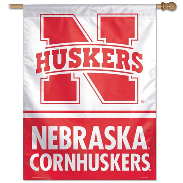 Pancarta vertical de los Nebraska Cornhuskers de 28 x 40 pulgadas