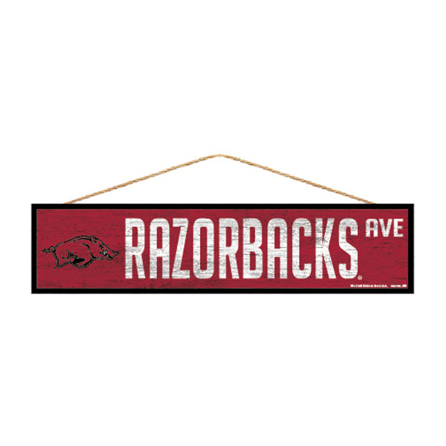 Letrero de los Arkansas Razorbacks de 4 x 17 pulgadas con diseño de Wood Avenue