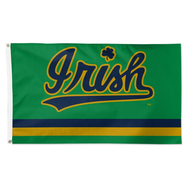 Bandera de Notre Dame Fighting Irish Edición de equipo - Deluxe 3' X 5'