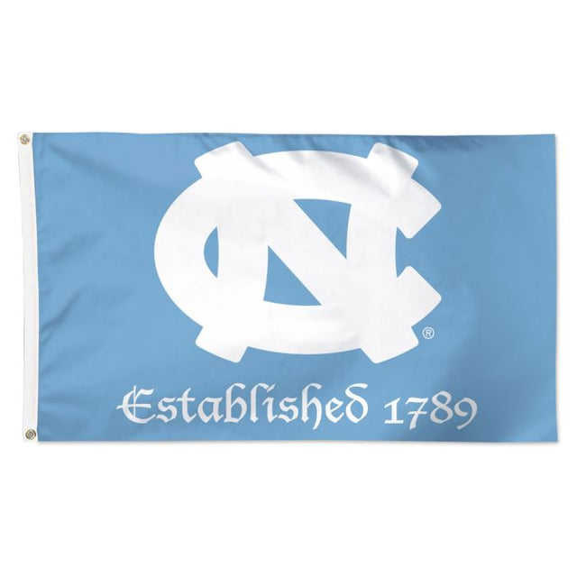 Bandera de los Tar Heels de Carolina del Norte - Deluxe 3' X 5'