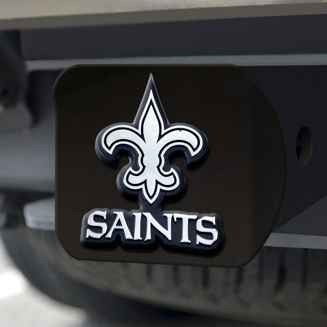 Emblema cromado de la cubierta de enganche de los New Orleans Saints en negro