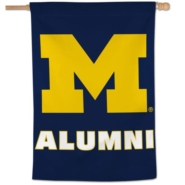 Bandera vertical de exalumnos de los Wolverines de Michigan, 28" x 40"