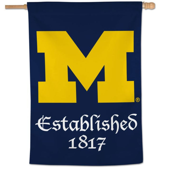 Bandera vertical establecida de los Wolverines de Michigan de 28" x 40"