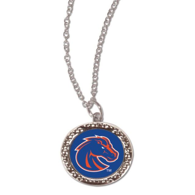 Collar con el logotipo de los Boise State Broncos grabado con tarjeta de joyería con dije