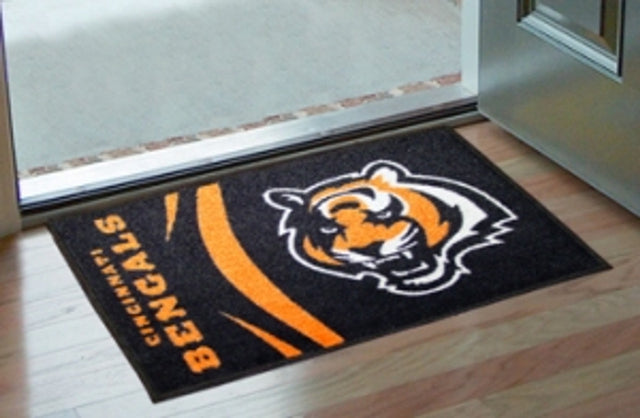 Alfombra de los Cincinnati Bengals: diseño de logotipo y estilo inicial